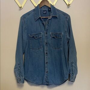 GAP Vintage Blue Button Down Shirt